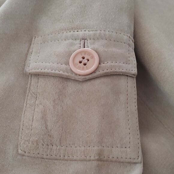 Ladies Izod tan color button down leather jacket Sz M - Picture 6 of 7